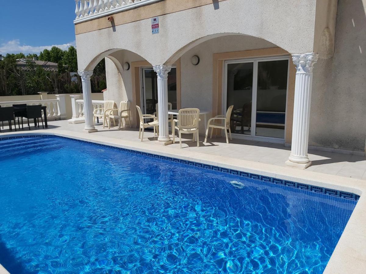 Villa Casa Amb Piscina Privada Empuriabrava Esterno foto