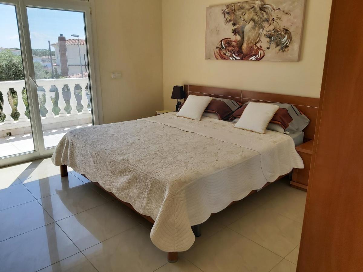 Villa Casa Amb Piscina Privada Empuriabrava Esterno foto